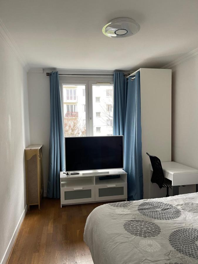 Appartement Petit Nid Douillet chez l'Habitant à Bois-Colombes Extérieur photo