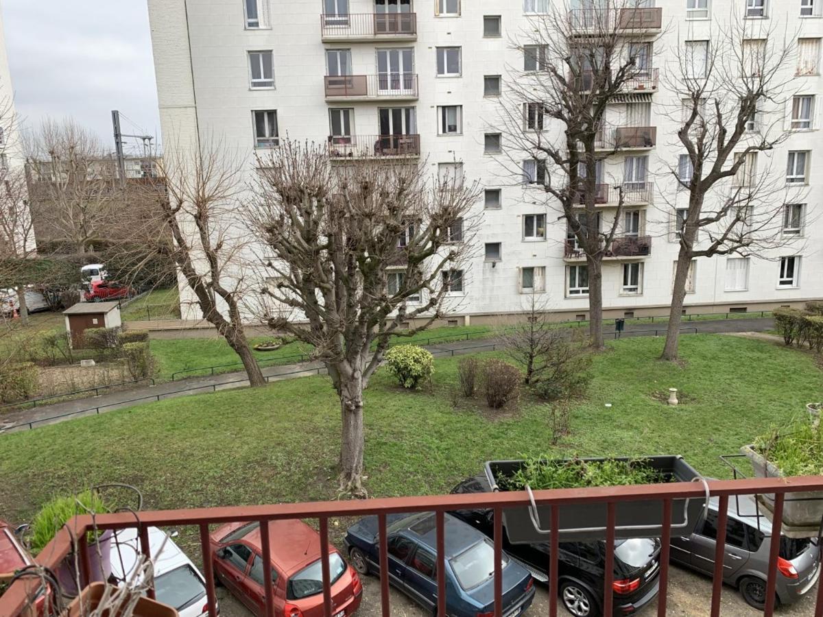 Appartement Petit Nid Douillet chez l'Habitant à Bois-Colombes Extérieur photo